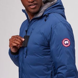 Canada Goose Lodge Hoody Mens Size L - rare color (Northern Night). Like new!